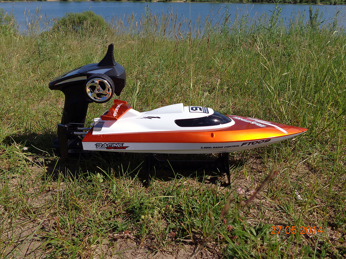 racing boat ft009